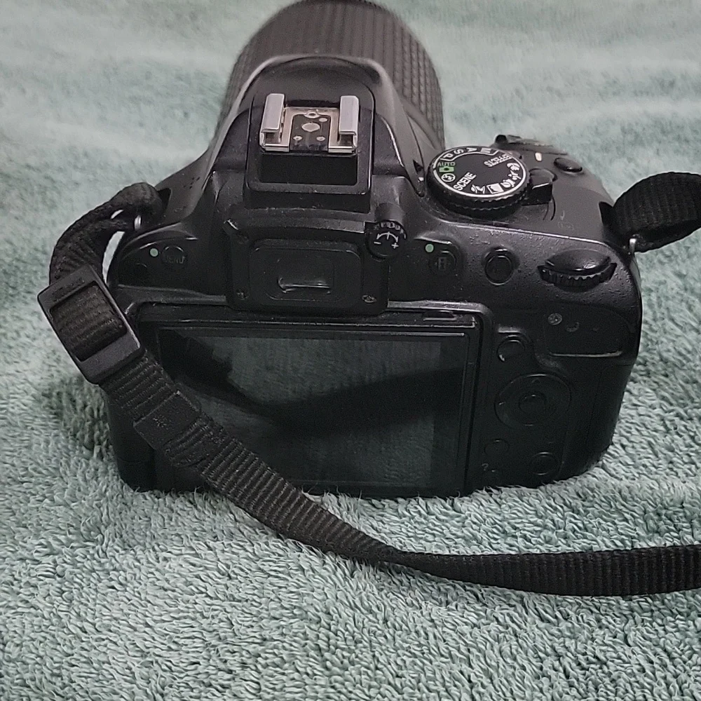 Nikon D5100